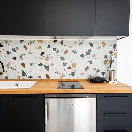 Grand Relax アパートホテル ディアコプト