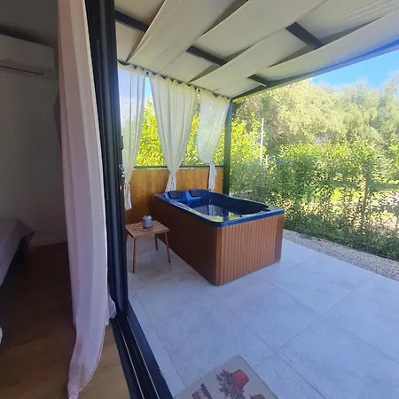 Aparthotel Grand Relax Diakopto