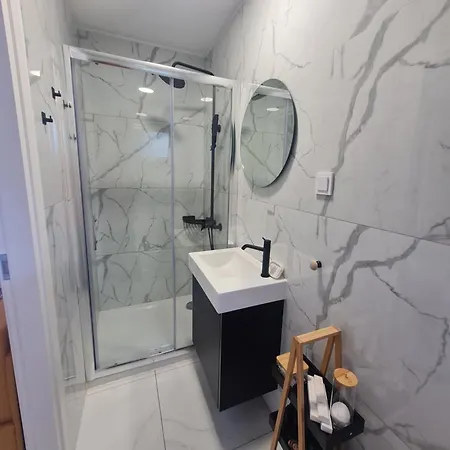 Grand Relax アパートホテル 4*